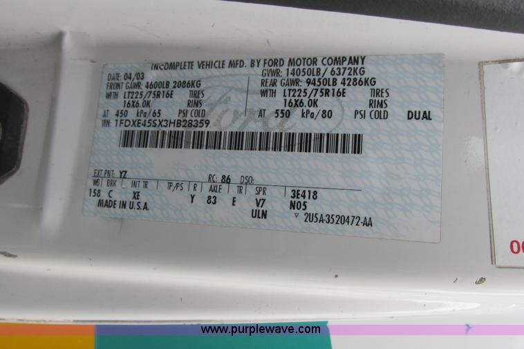 image for item I9547 2003 Ford E450 transit bus