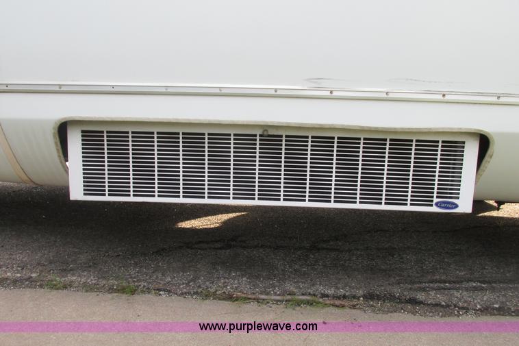 image for item I9547 2003 Ford E450 transit bus