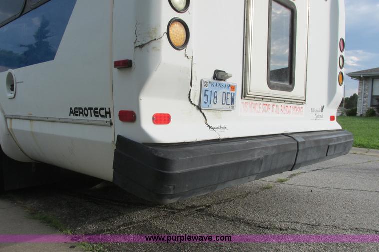 image for item I9547 2003 Ford E450 transit bus