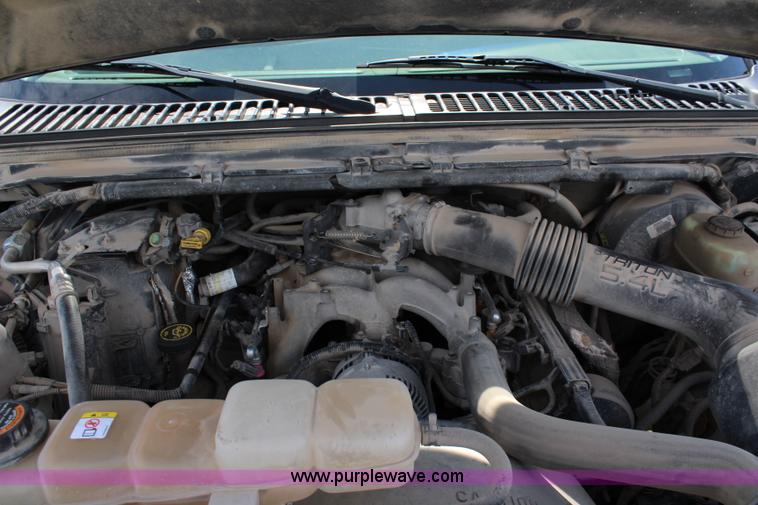 image for item J1190 1999 Ford F250 Super Duty XLT SuperCab pickup truck