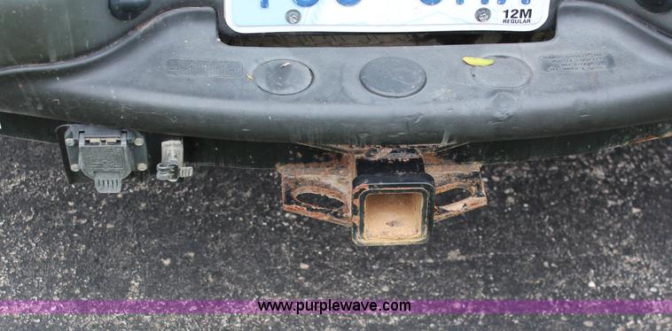 image for item J2247 2006 Ford F250 Super Duty XL pickup truck