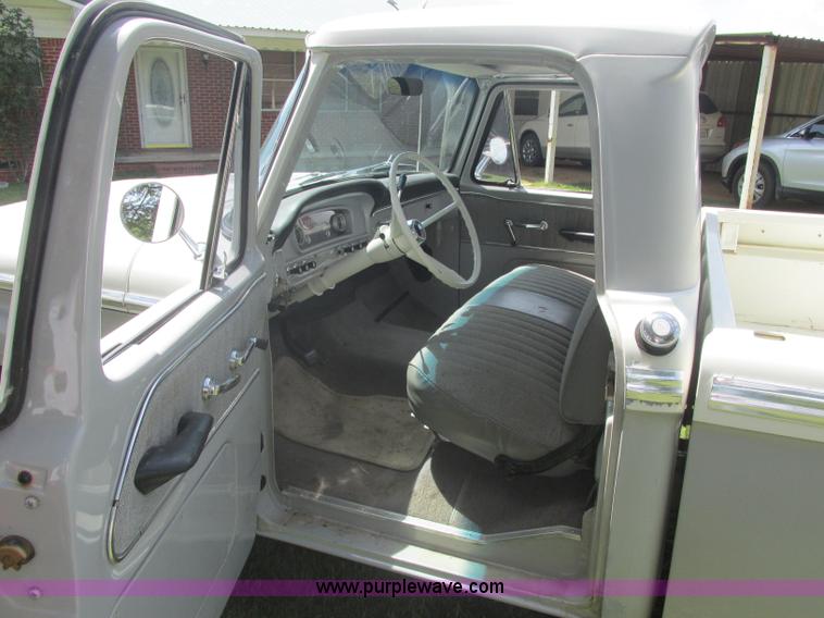 image for item J2480 1966 Ford F100 pickup truck