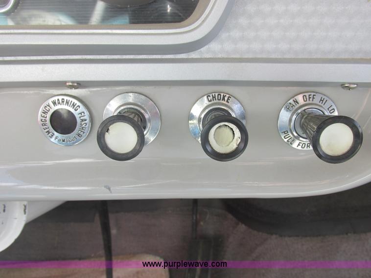 image for item J2480 1966 Ford F100 pickup truck