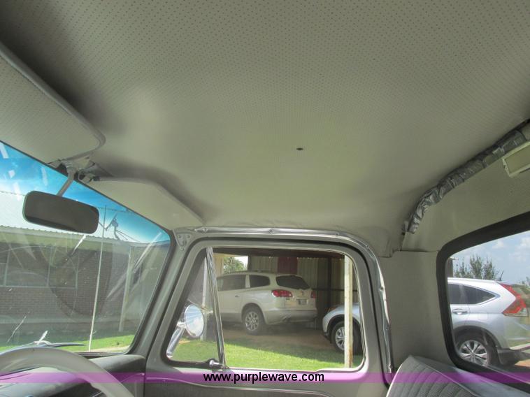 image for item J2480 1966 Ford F100 pickup truck