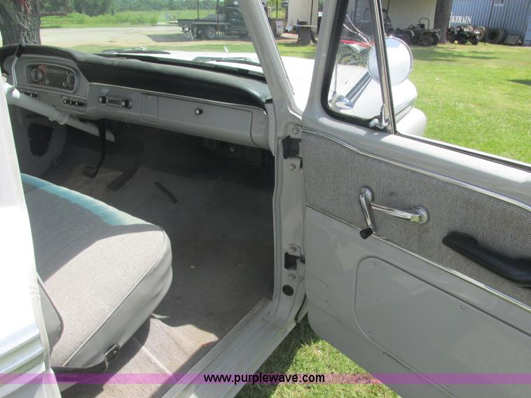 image for item J2480 1966 Ford F100 pickup truck