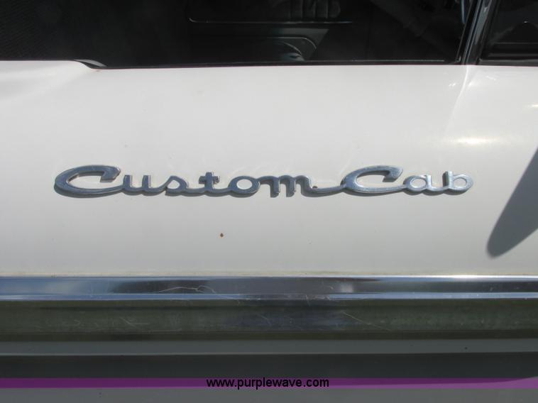 image for item J2480 1966 Ford F100 pickup truck