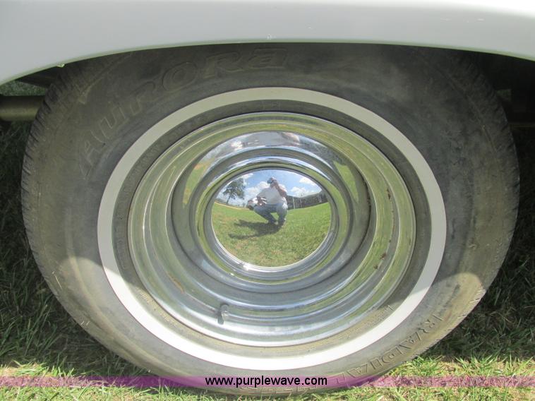 image for item J2480 1966 Ford F100 pickup truck