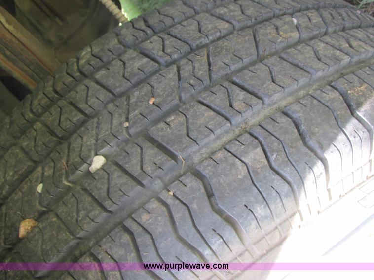 image for item J2480 1966 Ford F100 pickup truck