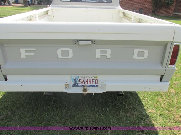 image for item J2480 1966 Ford F100 pickup truck