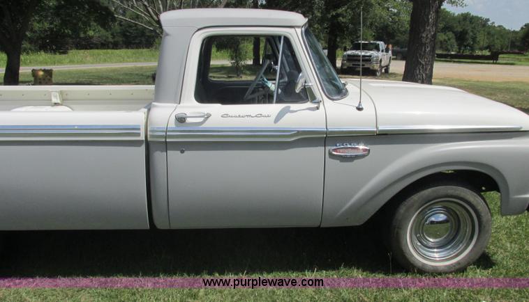 image for item J2480 1966 Ford F100 pickup truck