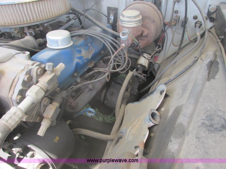 image for item J2480 1966 Ford F100 pickup truck