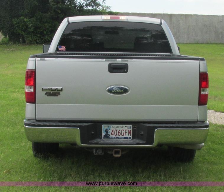 image for item J2495 2007 Ford F150 XLT SuperCrew pickup truck