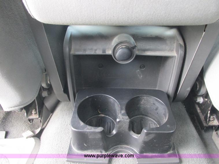 image for item J2495 2007 Ford F150 XLT SuperCrew pickup truck