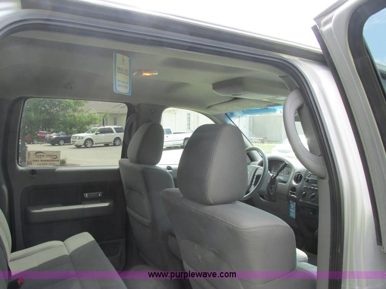 image for item J2495 2007 Ford F150 XLT SuperCrew pickup truck