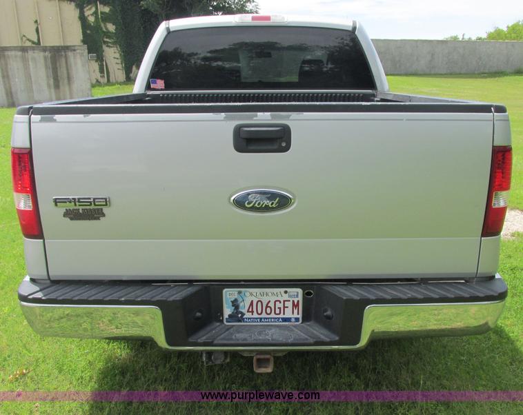 image for item J2495 2007 Ford F150 XLT SuperCrew pickup truck