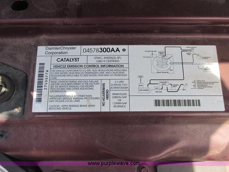 image for item J2498 2002 Dodge Intrepid SE