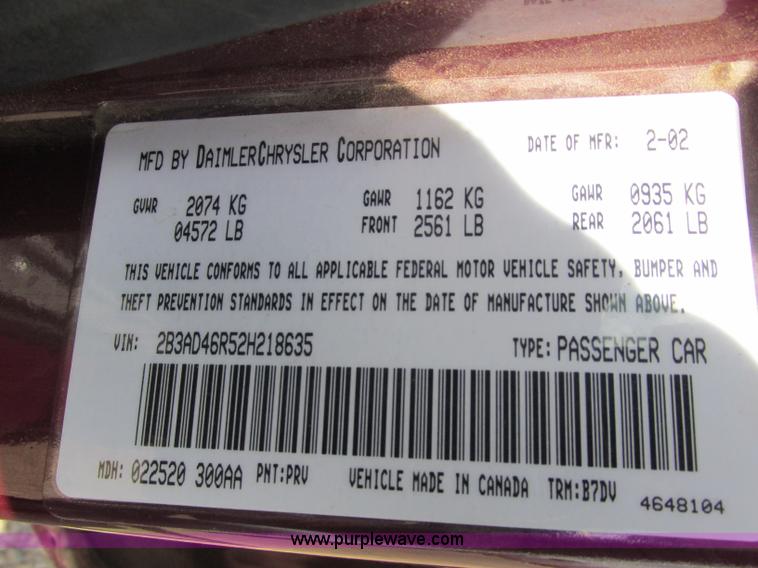 image for item J2498 2002 Dodge Intrepid SE