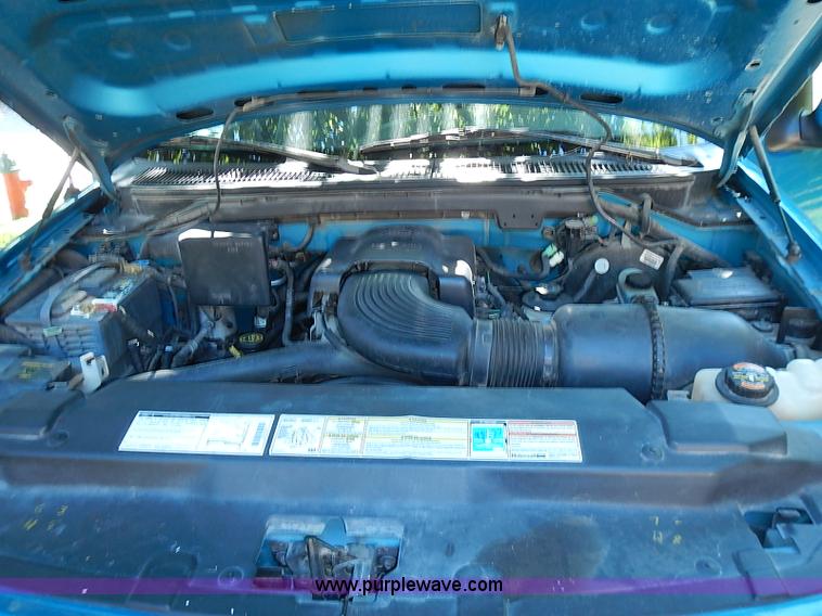 image for item J3169 1997 Ford F150 XLT SuperCab pickup truck