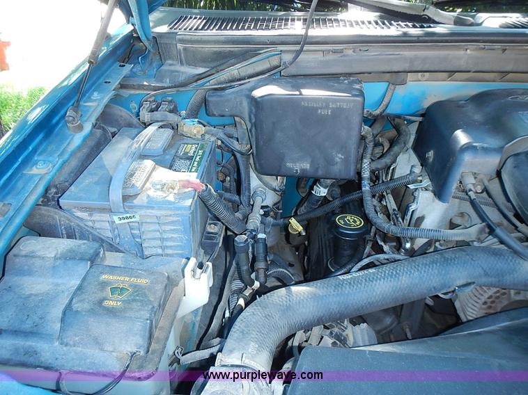 image for item J3169 1997 Ford F150 XLT SuperCab pickup truck