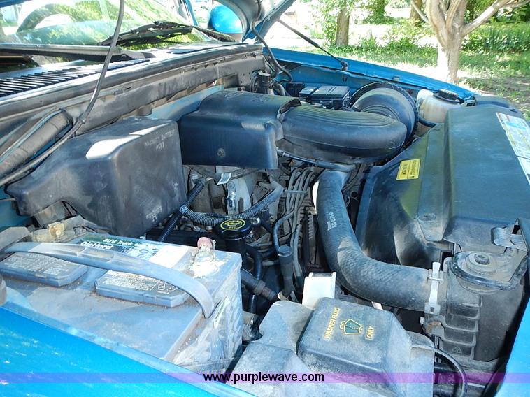 image for item J3169 1997 Ford F150 XLT SuperCab pickup truck