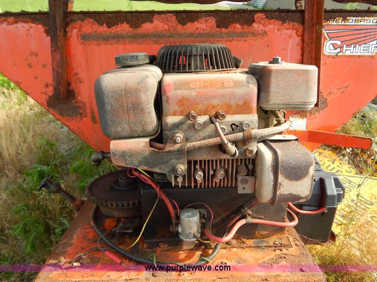 image for item Z9327 Henderson Chief salt spreader