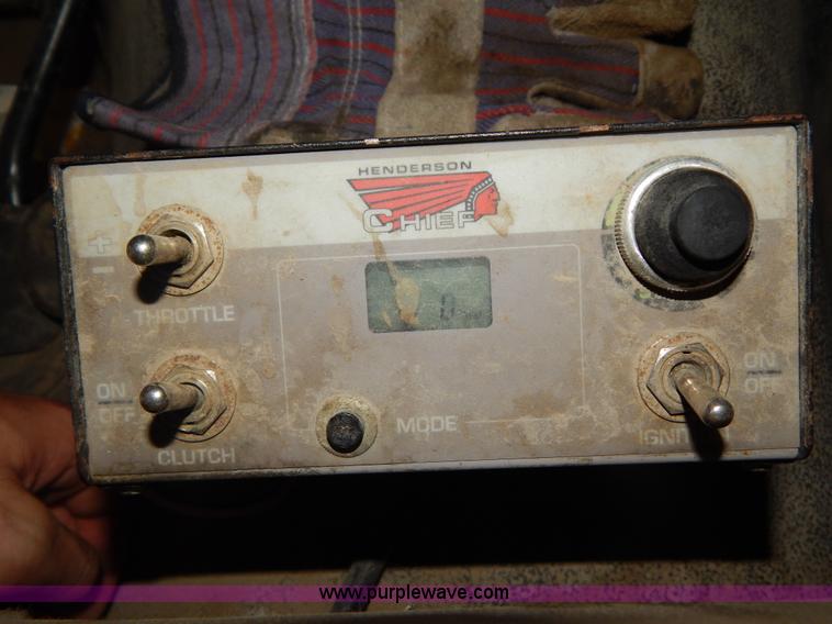 image for item Z9327 Henderson Chief salt spreader