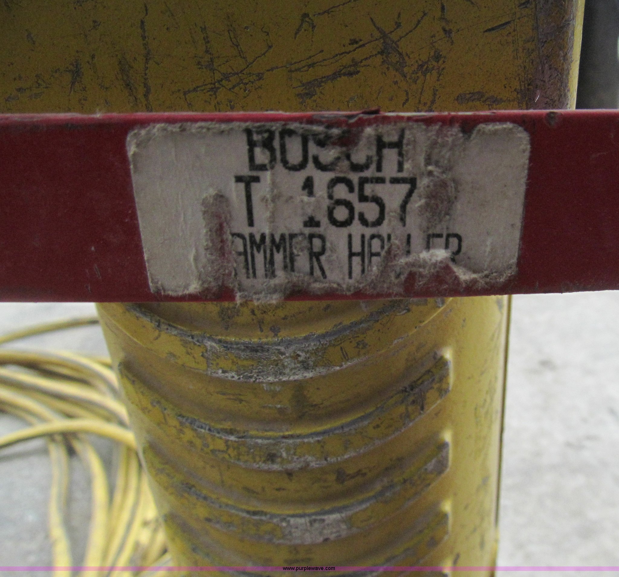 Brute Bosch electric jack hammer in Grain Valley, MO Item AQ9779 sold Purple Wave