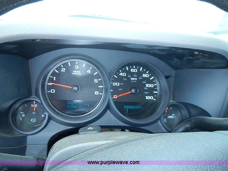 image for item I3571 2009 Chevrolet Silverado 1500 Ext. Cab pickup truck