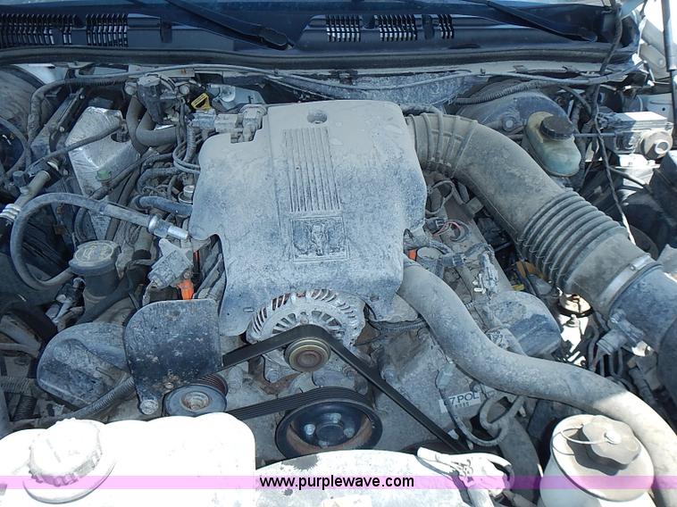 image for item I3572 2004 Ford Crown Victoria Police Interceptor