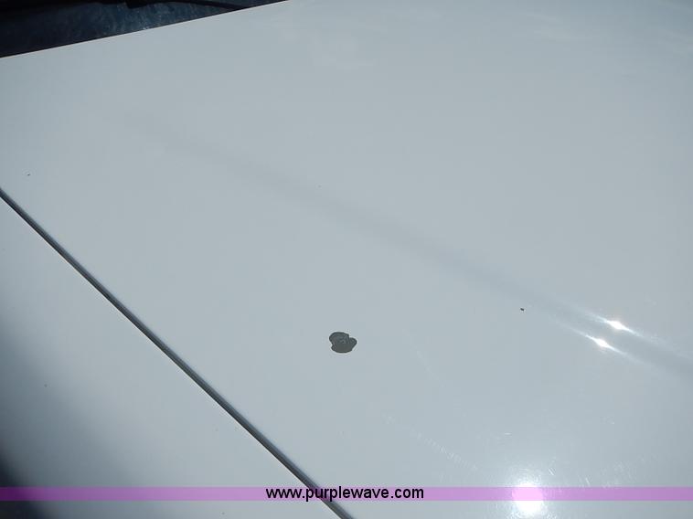 image for item I3572 2004 Ford Crown Victoria Police Interceptor