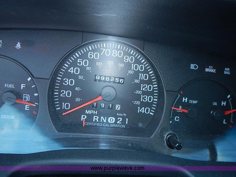 image for item I3573 2003 Ford Crown Victoria Police Interceptor