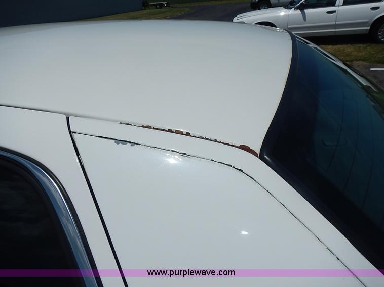 image for item I3573 2003 Ford Crown Victoria Police Interceptor