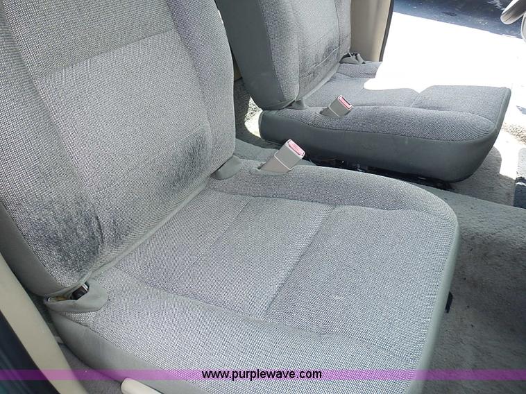 image for item J3180 2005 Ford Crown Victoria Police Interceptor