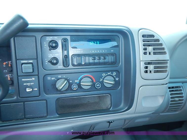 image for item J3181 1998 Chevrolet Cheyenne 1500 Ext. Cab pickup truck