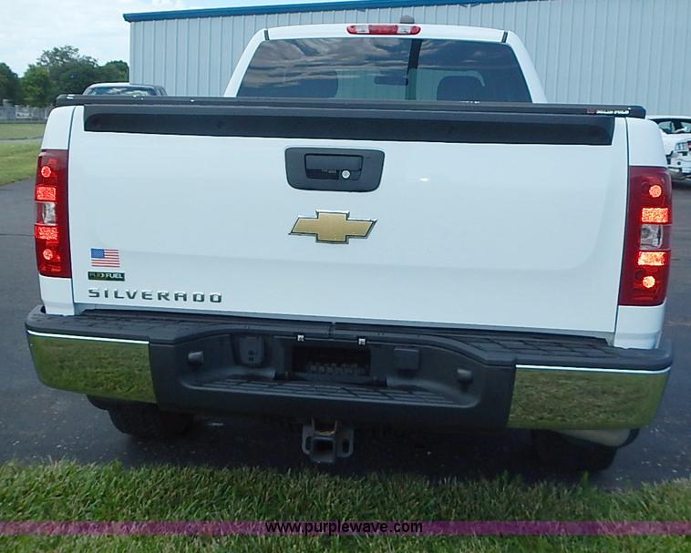 image for item J3182 2009 Chevrolet Silverado 1500 pickup truck
