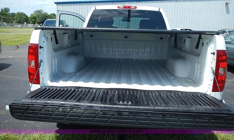 image for item J3182 2009 Chevrolet Silverado 1500 pickup truck