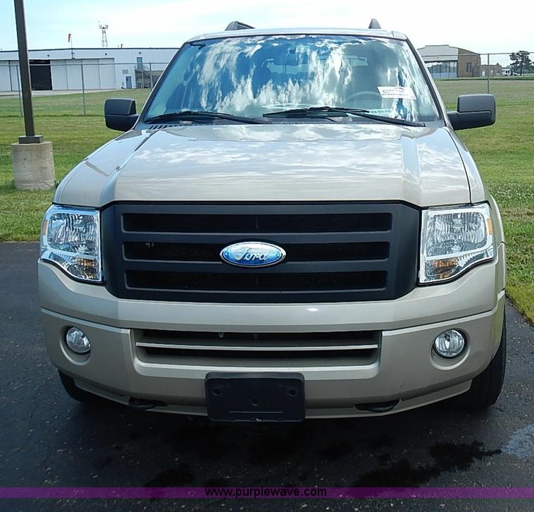 image for item J3184 2008 Ford Expedition XLT SUV