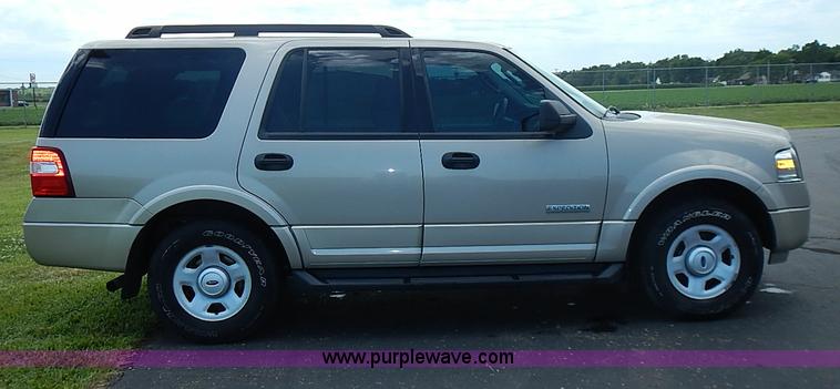 image for item J3184 2008 Ford Expedition XLT SUV