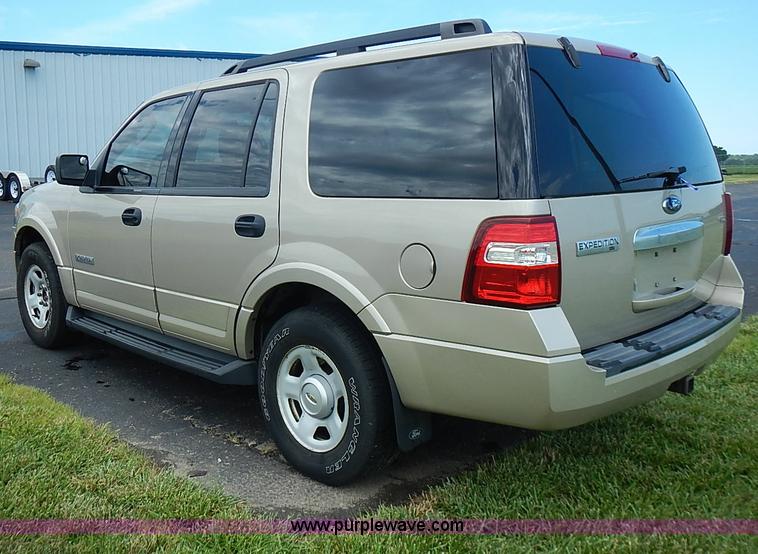 image for item J3184 2008 Ford Expedition XLT SUV