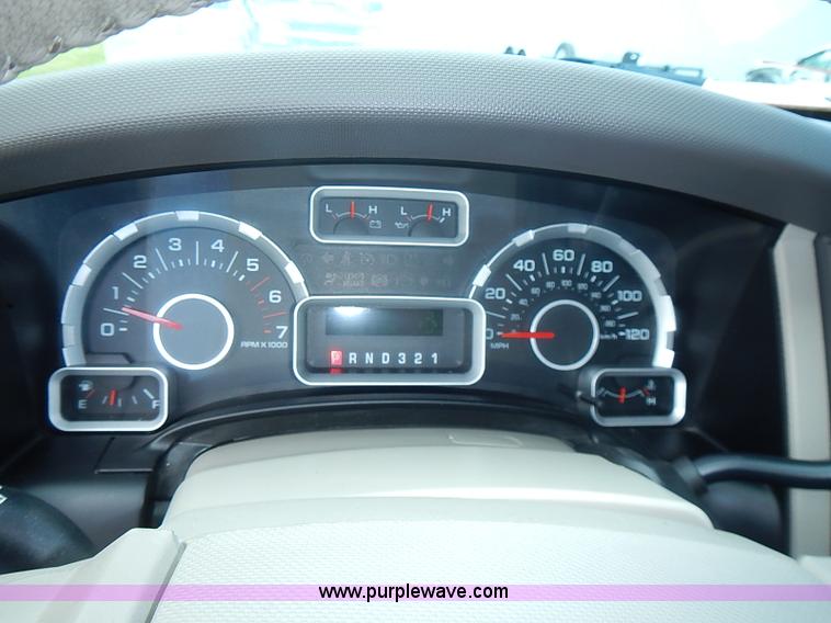 image for item J3184 2008 Ford Expedition XLT SUV