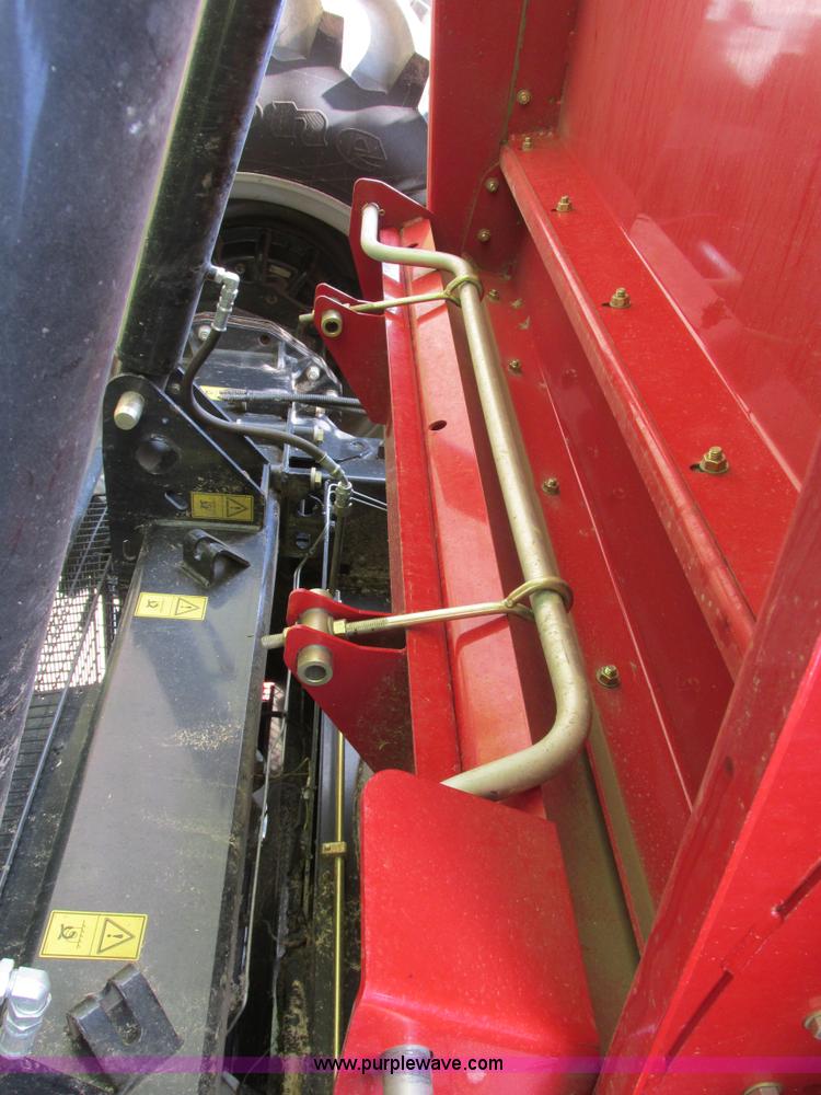 image for item A8725 2011 Case IH 9120 combine
