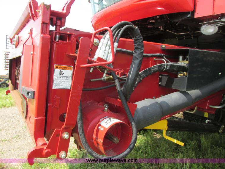 image for item A8725 2011 Case IH 9120 combine