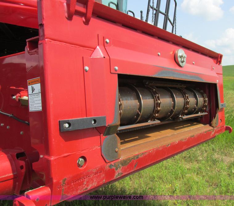 image for item A8725 2011 Case IH 9120 combine