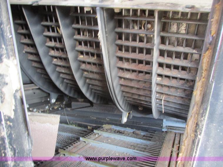 image for item A8725 2011 Case IH 9120 combine