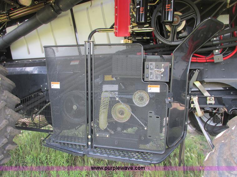 image for item A8725 2011 Case IH 9120 combine