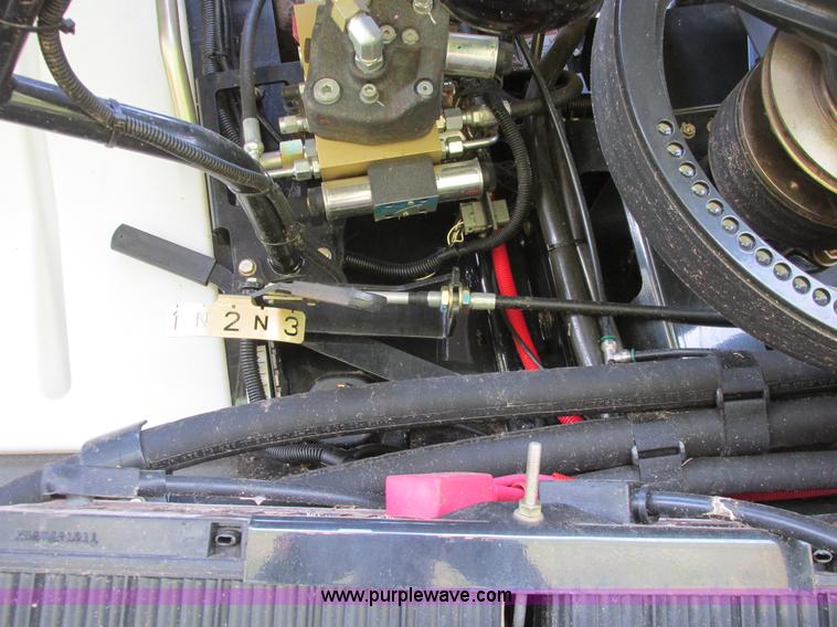 image for item A8725 2011 Case IH 9120 combine