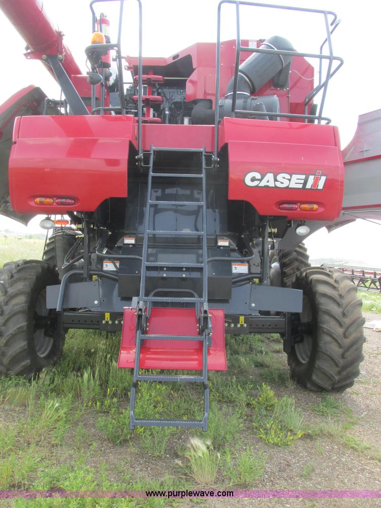 image for item A8725 2011 Case IH 9120 combine