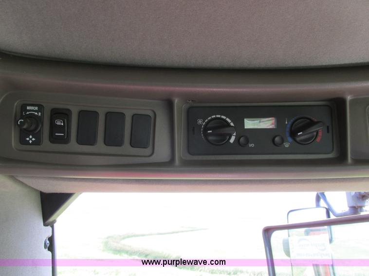 image for item A8725 2011 Case IH 9120 combine