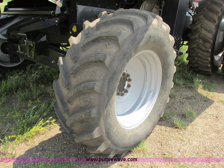 image for item A8725 2011 Case IH 9120 combine