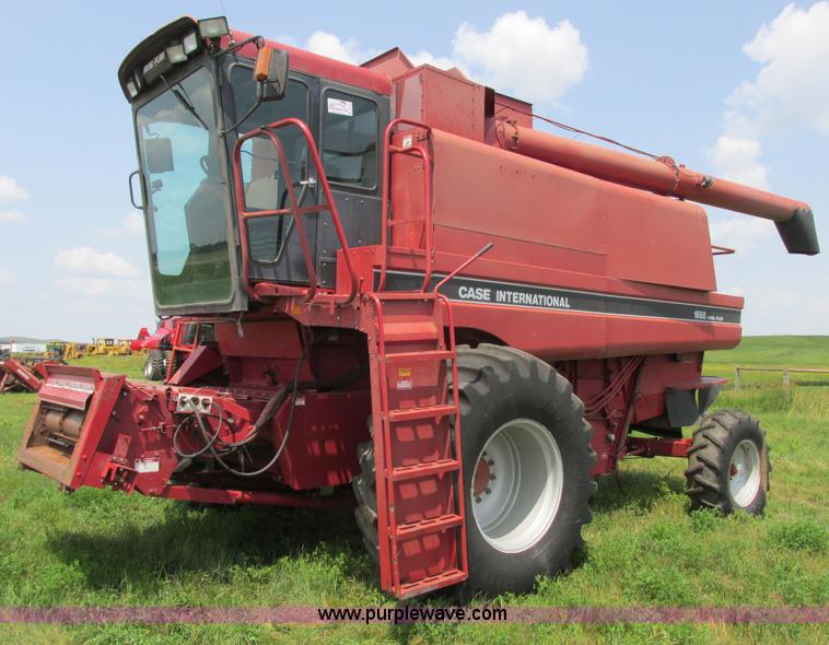 image for item A8726 1994 Case IH 1688 combine